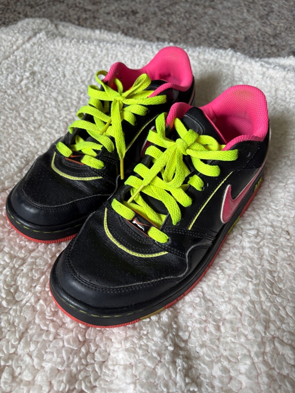 Nike air sneakers